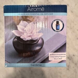 Airome Black Porcelain Essential Oil Diffuser